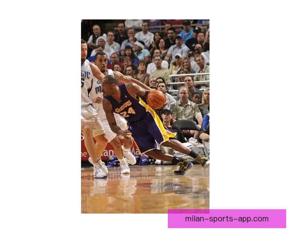 东詹合砍55分难挽败局 湖人憾负快船洛城德比再添新恨